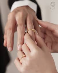 Nhẫn cưới